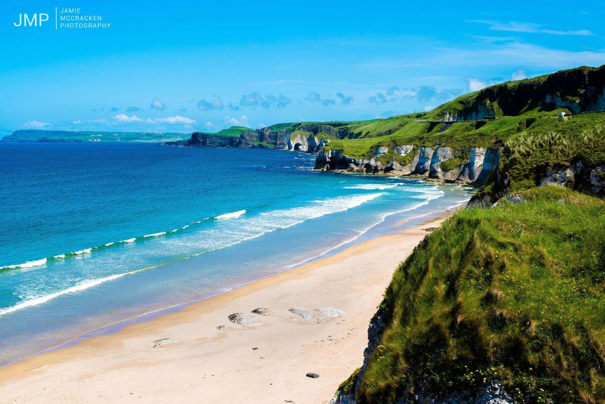 Portrush By The Tee Villa Exterior foto